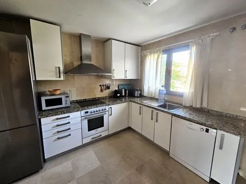 Pis de 160 m² a San Roque
