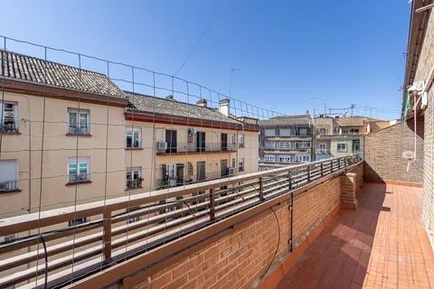 Wohnung 152 m² in Granada