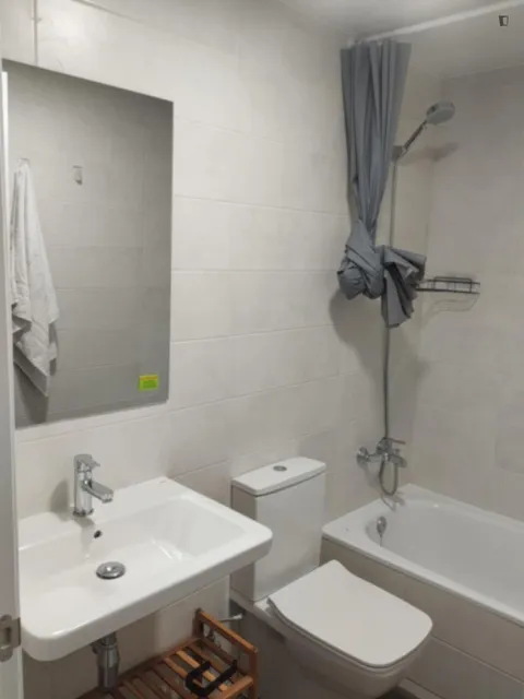 Habitació de lloguer, Sant Adrià de Besòs