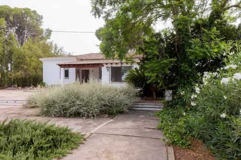 House 295 m² in Bétera