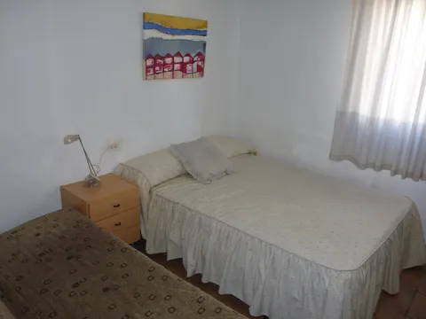 Будинок 85 м² у Oliva