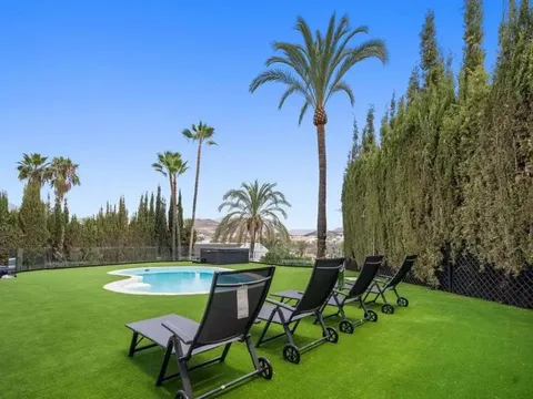 Moradia 414 m² em Marbella