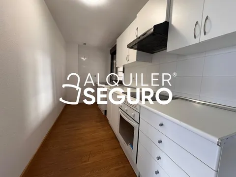 Wohnung 76 m² in Madrid