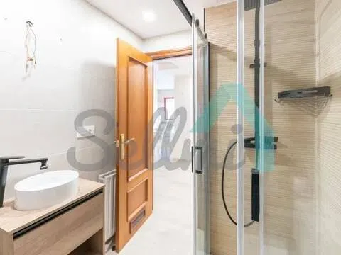 Pis de 137 m² a Oviedo