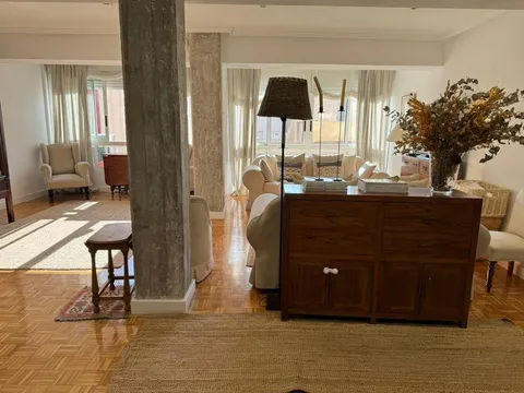 Wohnung 128 m² in Alicante