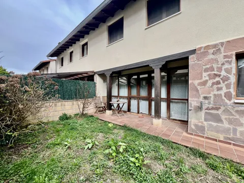Casa de 150 m² en Entrambasaguas