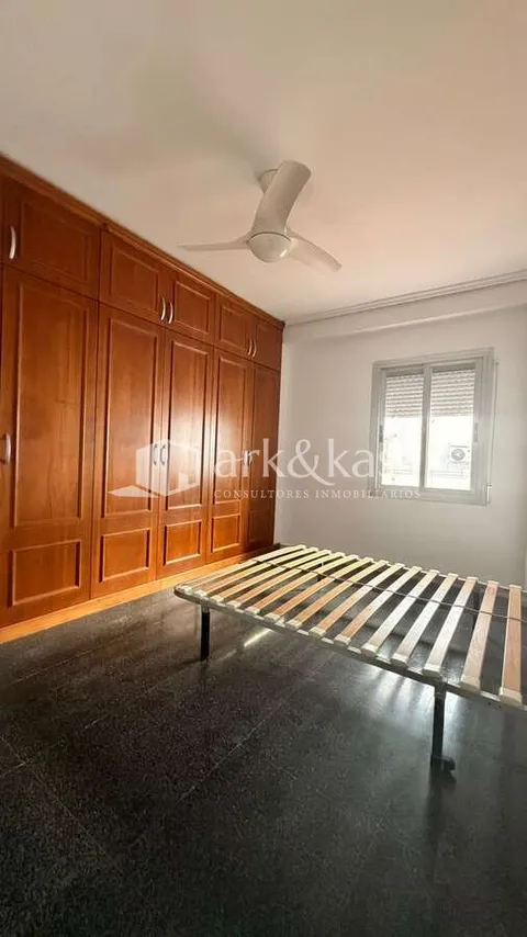 Pis de 75 m² a València