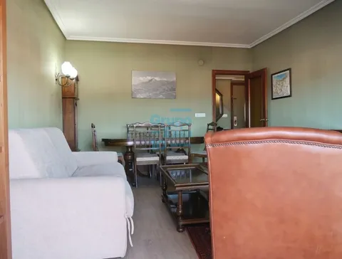 Pis de 95 m² a Sant Sebastià