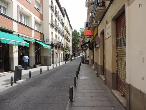 Habitació de lloguer, Madrid