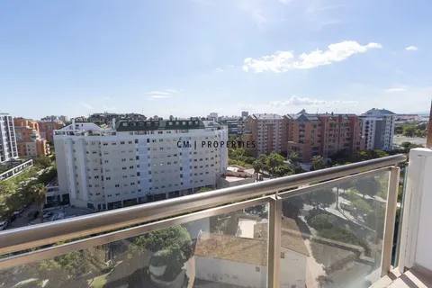 Appartamento 131 m² a Valencia