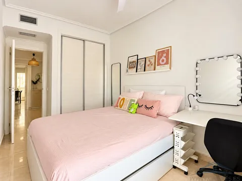 Pis de 80 m² a Roquetas de Mar