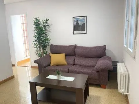 Habitació de lloguer, Lleó