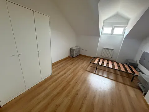 Piso de 100 m² en Meruelo