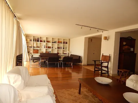 Apartamento 230 m² em Santander