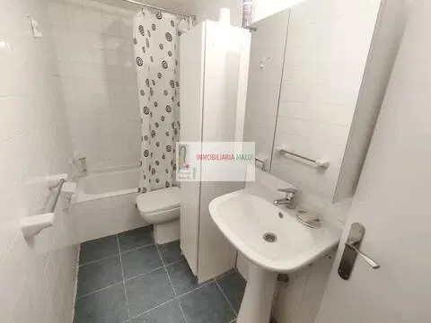 Pis de 80 m² a Oviedo