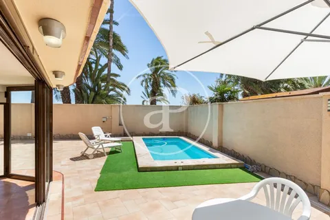Casa de 260 m² a la Pobla de Farnals