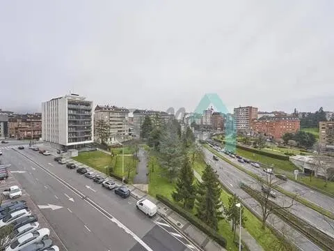 Pis de 113 m² a Oviedo