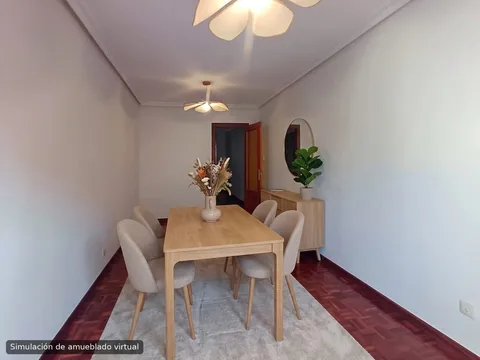 Pis de 114 m² a Oviedo