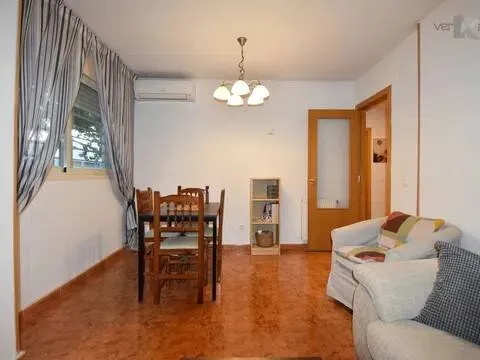 Apartamento 91 m² em Pinto (2/13)