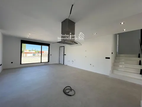 Maison 500 m² à Villamayor