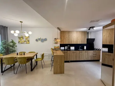 Haus 150 m² in Estepona
