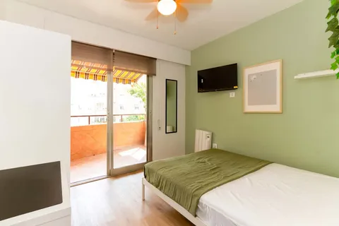 Room for rent, Alcalá de Henares (3/27)