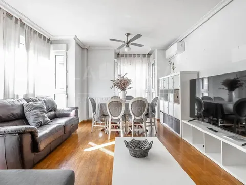 Pis de 94 m² a Madrid