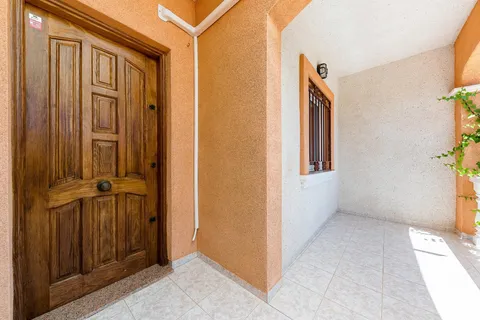 Pis de 80 m² a Oriola
