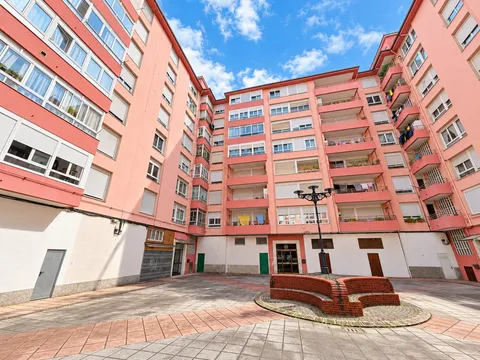 Pis de 78 m² a Los Corrales de Buelna