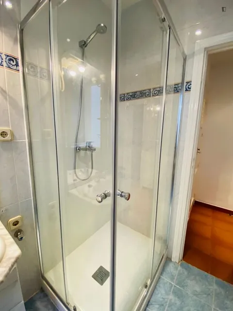 Chambre à louer, Madrid