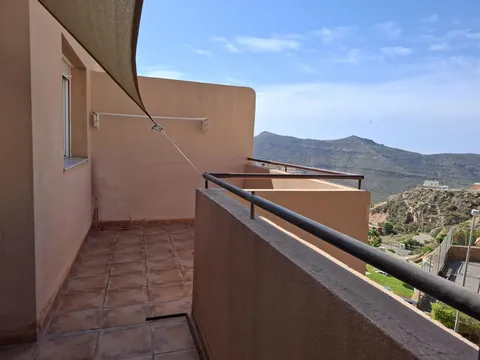 Pis de 55 m² a Vícar (4/11)