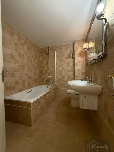 Casa de 380 m² a Pozuelo de Alarcón