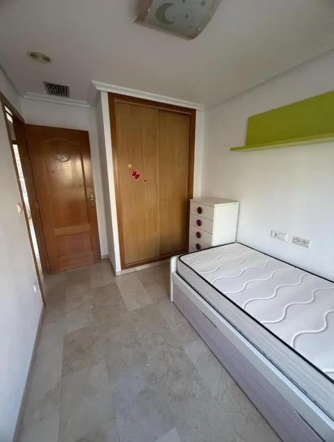 Pis de 179 m² a Alacant