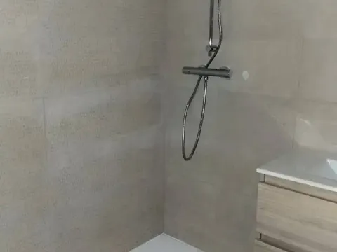 Pis de 74 m² a Oviedo