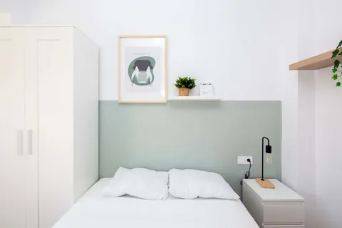 Chambre à louer, Valence