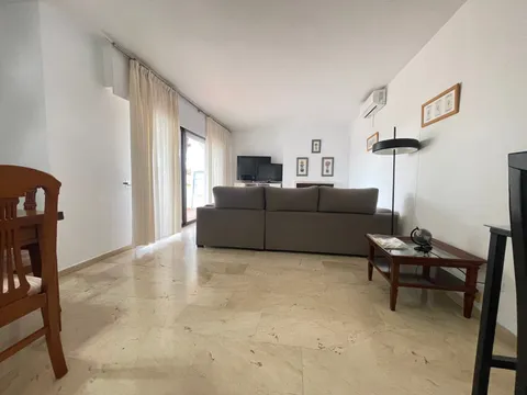 Квартира 95 м² у Estepona