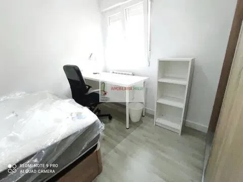 Pis de 130 m² a Oviedo