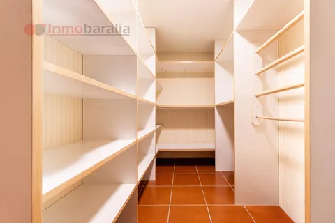 Pis de 800 m² a Pozuelo de Alarcón