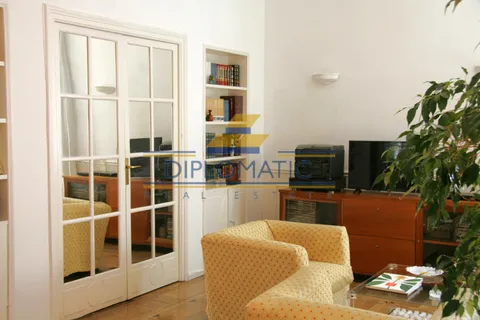 Appartamento 132 m² a Madrid
