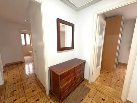Pis de 90 m² a Oviedo