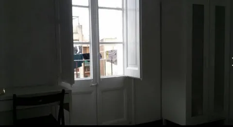 Habitació de lloguer, Barcelona (2/7)