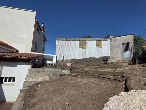 Casa de 180 m² a Teo