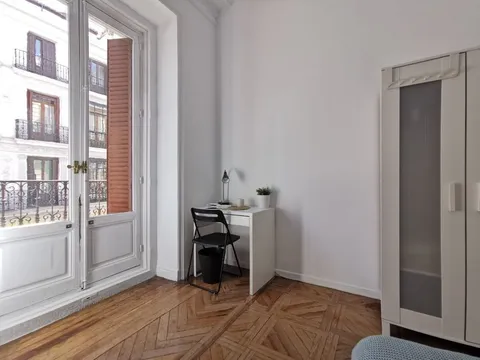 Комната в аренду, Мадрид