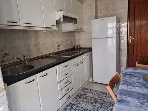Habitació de lloguer, Àvila