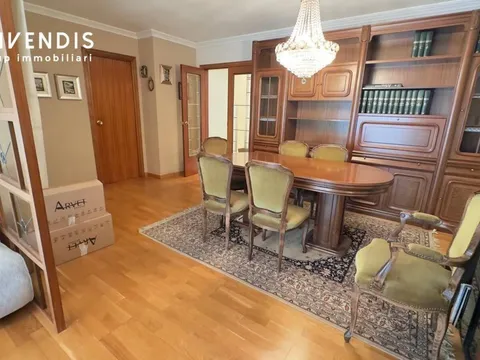 Appartamento 146 m² a Lleida