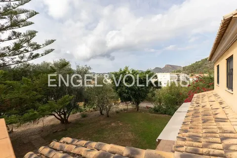 Casa de 350 m² a Petrés