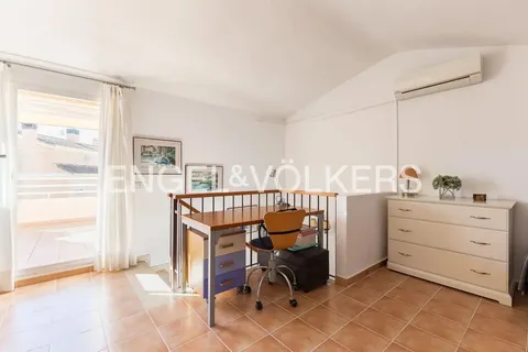 Pis de 211 m² a Godella