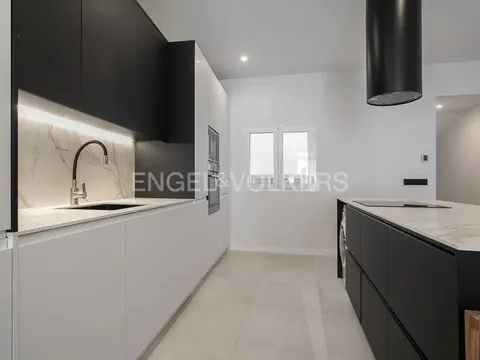 Appartamento 118 m² a Valencia (4/47)