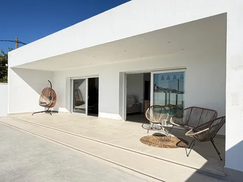 Haus 120 m² in Chiclana de la Frontera