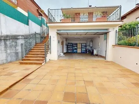 Casa de 291 m² a Castelldefels